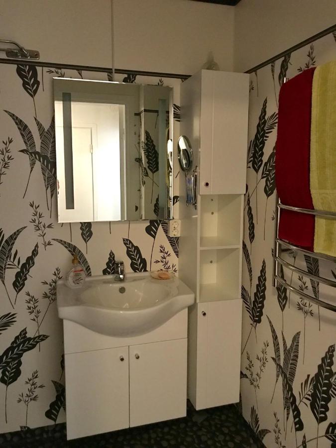 Stenhaella Bed&Breakfast Holmsjo Экстерьер фото