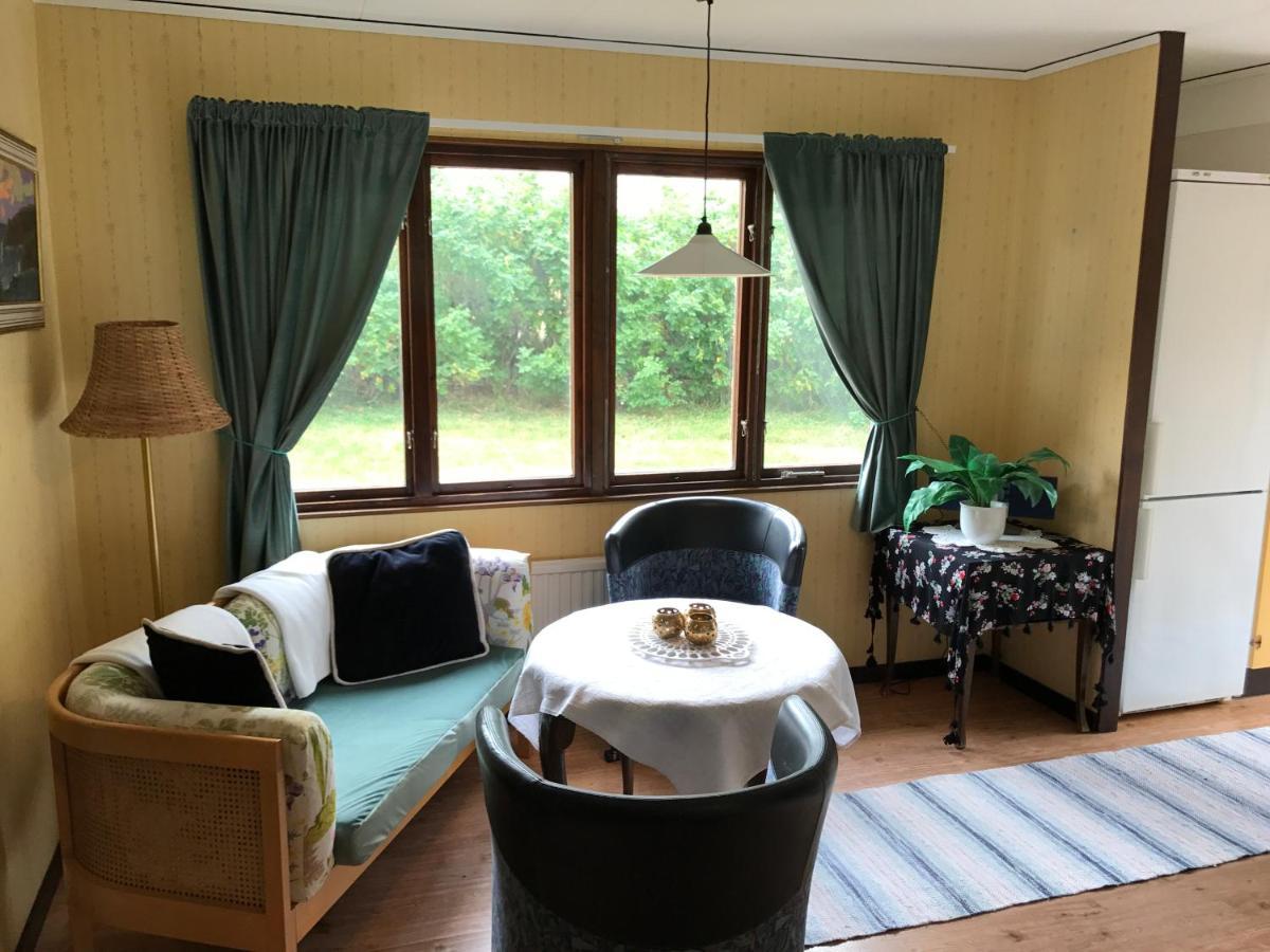 Stenhaella Bed&Breakfast Holmsjo Экстерьер фото