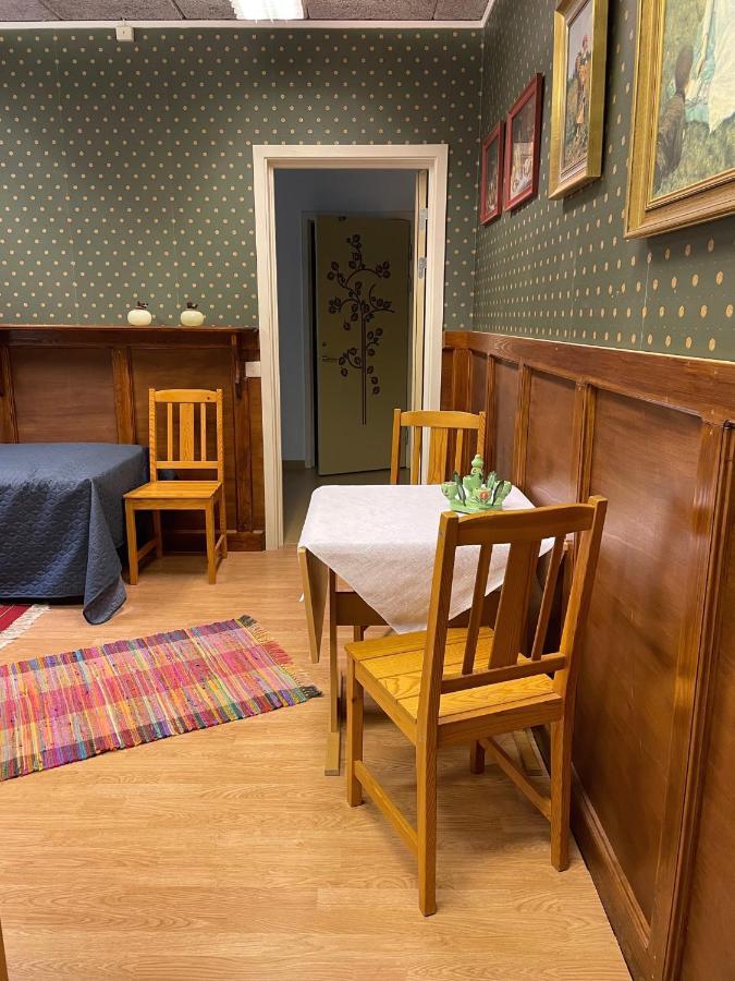 Stenhaella Bed&Breakfast Holmsjo Экстерьер фото